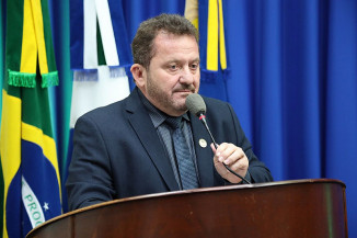 Laudir cobra providências da concessionária que administra parquímetro de Dourados