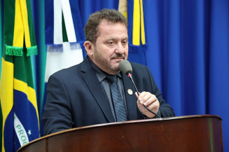 Laudir cobra providências da concessionária que administra parquímetro de Dourados
