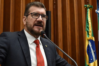 Pedro Kemp enfatiza a importância do combate ao preconceito