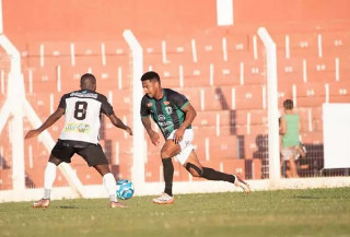 Operário é derrotado pelo Maringá e afunda na lanterna