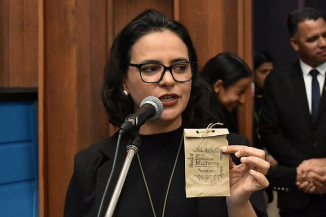 Imagem: Deputada Gleice Jane quer assegurar equidade de recursos para atletas femininas. Deputada Gleice Jane quer assegurar equidade de recursos para atletas femininas.