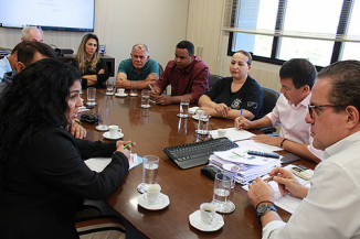 Presidente da Cassems recebe comissão de servidores públicos para ouvir demandas
