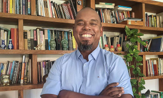 TVs precisam mostrar pluralidade racial do país, diz pesquisador