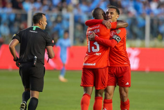 Sorte e Atuação do Goleiro: Internacional Vence Bolívar na Libertadores