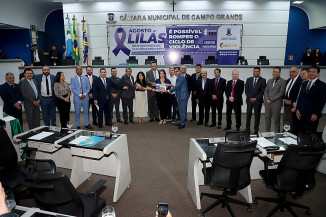 Prefeitura de Campo Grande entrega aos vereadores Orçamento de 2024 com previsão de R$ 6,4 bilhões