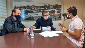 Presidente da Câmara de Dourados, Alan Guedes recebe Peça Orçamentária para exercício 2021