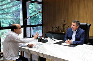 Riedel retoma função e reconhece atuação de Barbosinha