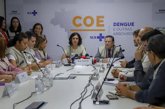 Ministério da Saúde estuda ampliar oferta da vacina contra dengue