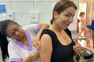 Plantão de Carnaval vacinou mais de mil douradenses contra dengue em Dourados
