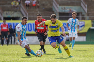 Dourados AC vence Ivinhema e avança com liderança do Grupo