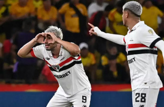 São Paulo vence o Barcelona de Guayaquil na estreia de Luis Zubelbía