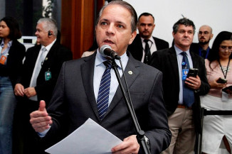 Comissão de deputados pede impeachment dos conselheiros do TCE afastados em MS