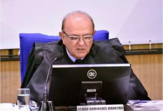 Operação da PF afasta conselheiro Osmar Jeronymo e Tribunal de Contas tem a maioria dos membros fora por investigações