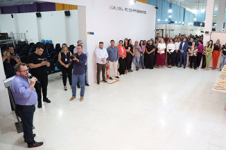 Com café da manhã, Câmara celebra o Dia do Servidor Público