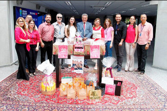 Equipe de Hashioka arrecada mais de 350 itens para Outubro Rosa