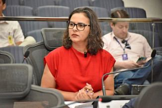 Gleice Jane cobra explicações sobre empréstimo de R$ 200 Milhões para Sanesul