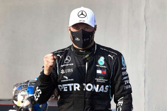 Hamilton afirma que "incrivelmente veloz" Bottas recebe menos valor do que merecido