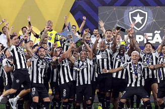 Botafogo derrota o São Paulo e conquista Brasileirão de 2024