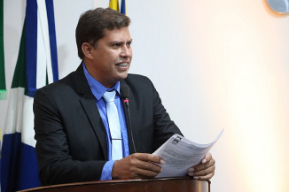 Dill do Povo pede urgência no patrolamento e cascalhamento em ruas da Sitiocas Campo Belo