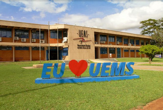 UEMS encerra inscrições de concurso para professor universitário no dia 26 de junho