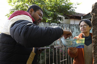 Projeto orienta moradores sobre uso correto do esgoto
