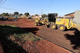 Prefeitura leva asfalto e acessibilidade para entorno do Posto de Saúde do Altos do Indaiá