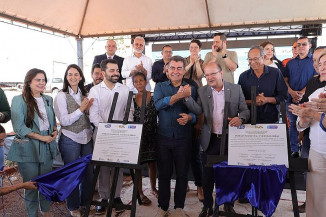Ao lançar 198 casas, autoridades destacam atuação da Câmara para promoção da habitação social