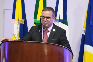 CMD: Inspetor Cabral propõe atendimento psicológico para servidores da saúde em Dourados