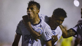 Bahia goleia o Confiança fora de casa e abre grande vantagem na final da Copa do Nordeste