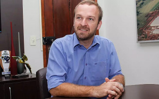 Operação do Gaeco em Terenos mira Henrique Budke e investiga esquema milionário de fraudes em licitações