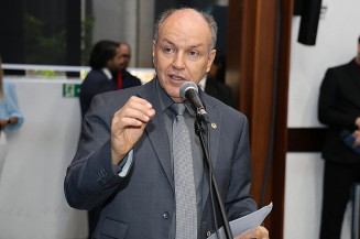 Projeto de Mochi prevê sanções a comércios que venderem bebidas adulteradas em MS