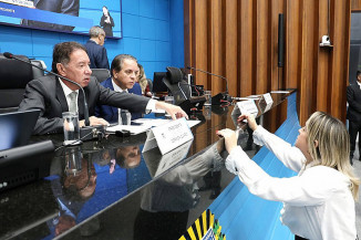 Deputados repudiam ataques misóginos e racistas à delegada de Dourados e pedem investigações