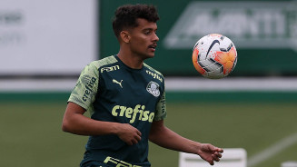 Palmeiras diz que Scarpa e mais três funcionários testaram positivo para a Covid-19 pela segunda vez