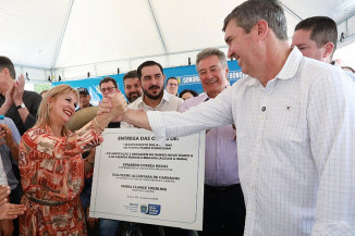 Hashioka acompanha governador Riedel em entregas de obras na região norte do Estado