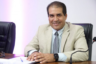 Vereador Souza cobra avanços nos processos de regularização fundiária do Jardim Caimã