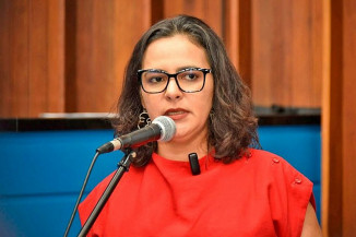 Lei de autoria da deputada Gleice Jane institui medidas de enfrentamento ao racismo religioso