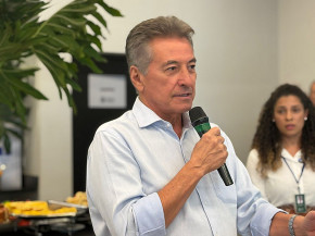 Hashioka prestigia encontro com aposentados da Alems e reafirma apoio à categoria