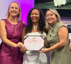 ‘Mulheres que Inspiram’: Deumeires Morais é homenageada pela Câmara de Vereadores