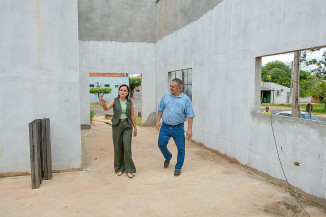 Laboratório Municipal já ganha novo telhado, nova recepção e grades de cercamento em Aquidauana