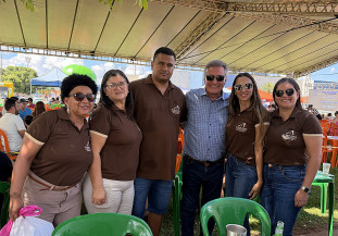 Hashioka participa do 4º Costelão Solidário de Batayporã e enaltece impacto social da ação