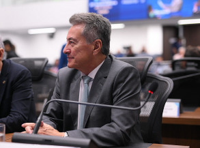 Aprovado em 1ª discussão projeto de Hashioka para reforçar combate à exploração infantil em MS