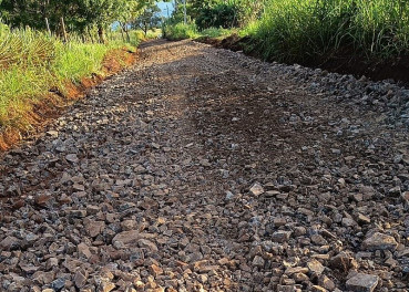 Serviços de infraestrutura avançam em vias da Reserva Indígena de Dourados