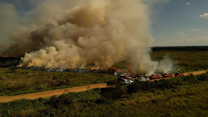 Para conservar e proteger biomas, Governo de MS realiza técnica de queima prescrita em parque estadual