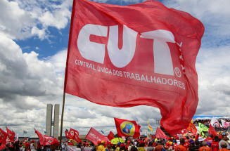CUT e centrais lançam cartilha e ampliam mobilização pelo fim da escala 6x1
