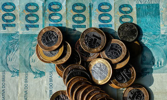 Salário mínimo é definido em R$ 1.741 para 2027