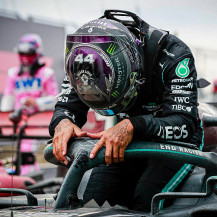 Foto: Redes Sociais Lewis Hamilton/Motorsport Images