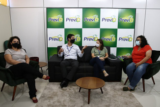 Revista destaca Previd como referência nacional sobre previdência