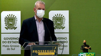 MS quer vacinar pessoal da segurança pública e da educação em março