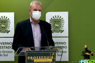 MS quer vacinar pessoal da segurança pública e da educação em março