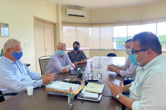 Alan Guedes recebe Sindicato dos Contabilistas de Dourados